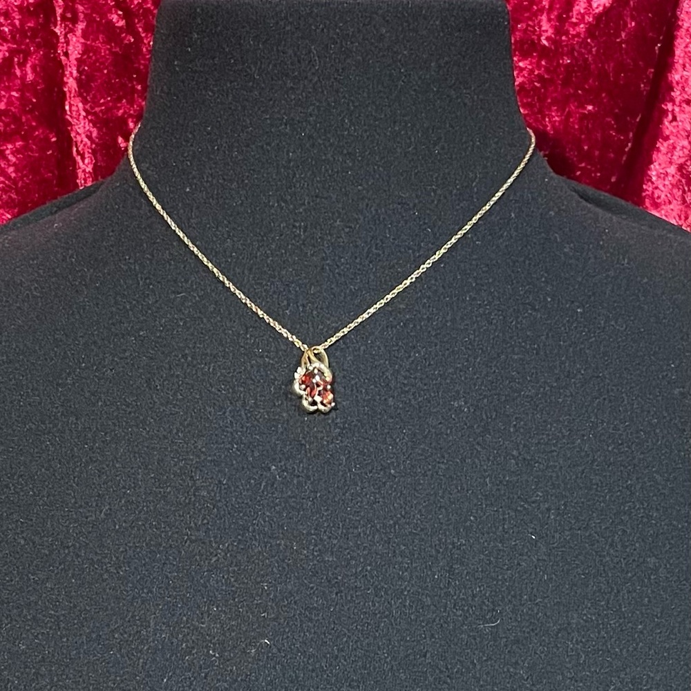 MRO SHAPED GEM RED GARNET CLUSTER PENDANT WITH DIAMONDS 14KT GOLD PLATED 18” EUC